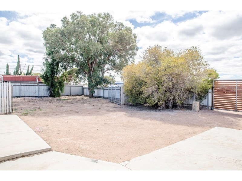 21 Railway Terrace, Thevenard SA 5690