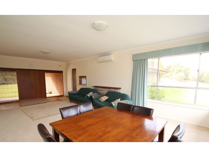 8 Paradise, Burra SA 5417