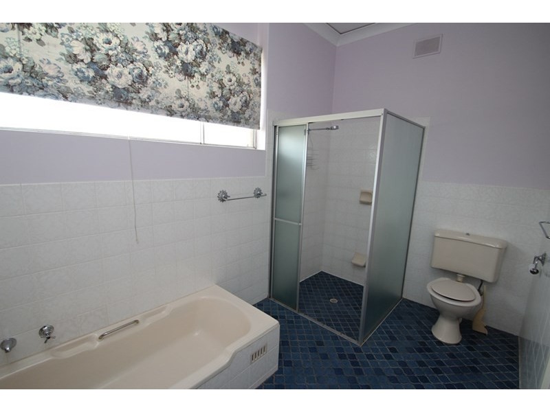 8 Paradise, Burra SA 5417