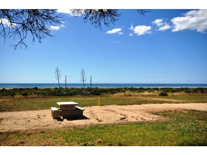 79 Hosking Road, Tiddy Widdy Beach SA 5571