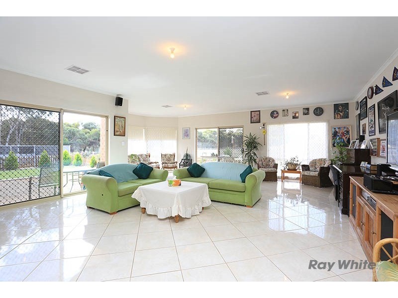 13 Globe Street, Auburn SA 5451