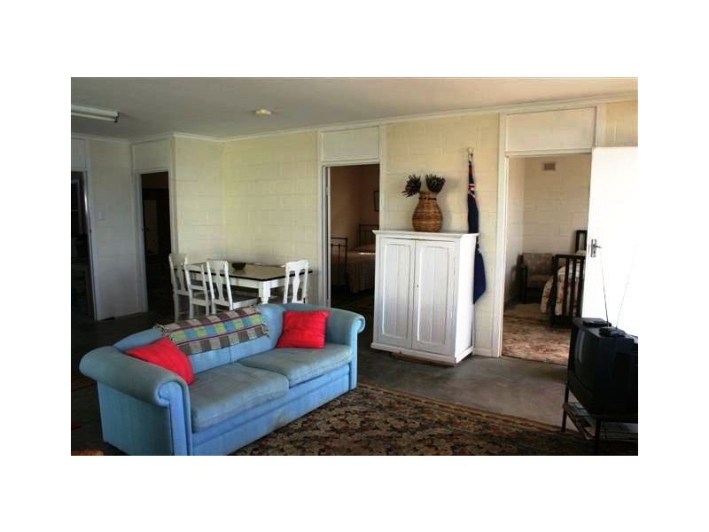 4 Mottled Cove Road, Port Neill SA 5604