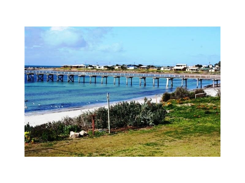 4 Mottled Cove Road, Port Neill SA 5604