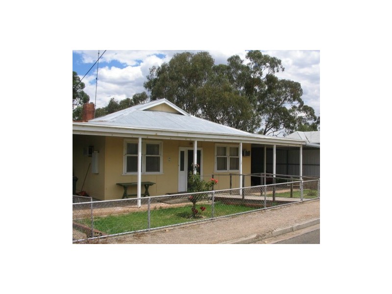 20 Wright Place, Clare SA 5453
