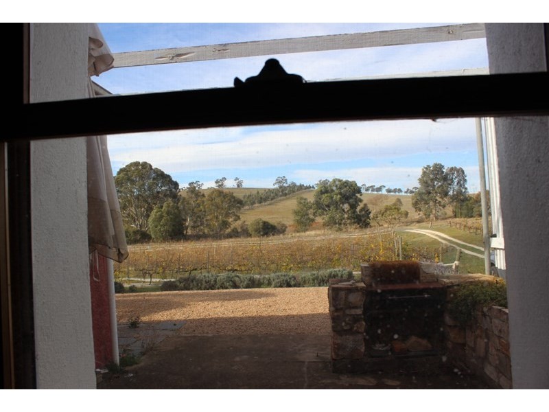 54 Smith Road, Leasingham SA 5452