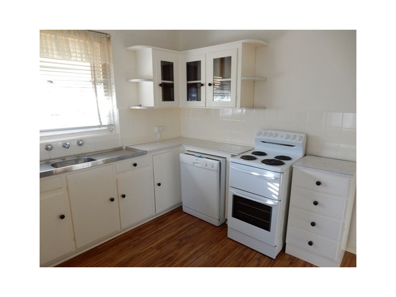 4 Samuel Street, Maitland SA 5573