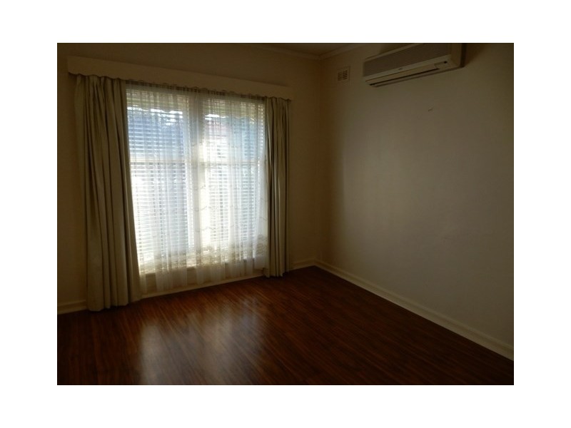 4 Samuel Street, Maitland SA 5573