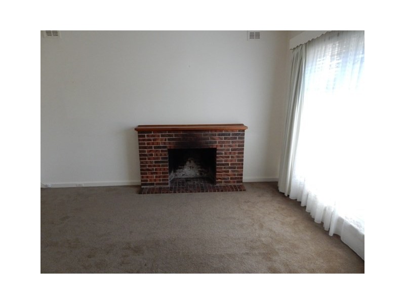 4 Samuel Street, Maitland SA 5573