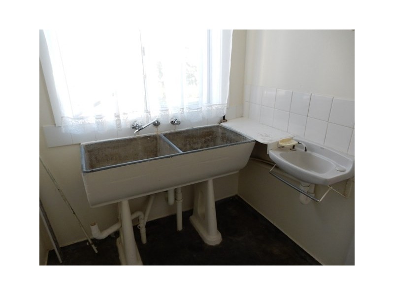 4 Samuel Street, Maitland SA 5573