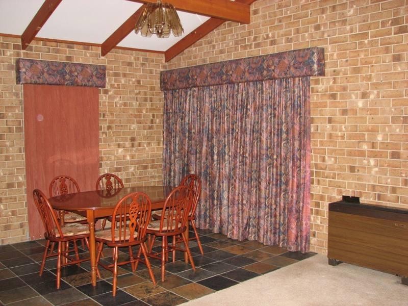 6 Tilbrook Avenue, Clare SA 5453