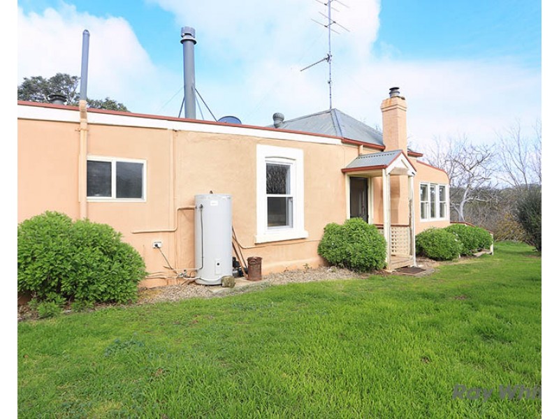 251 Blocks Road, Leasingham SA 5452