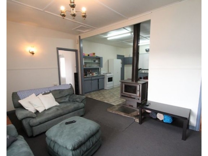 38 Essington Avenue, Clare SA 5453