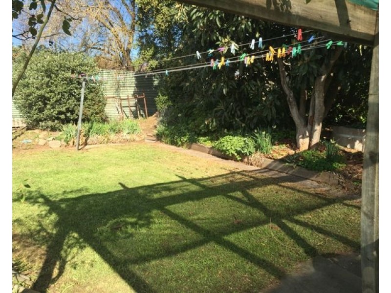 38 Essington Avenue, Clare SA 5453