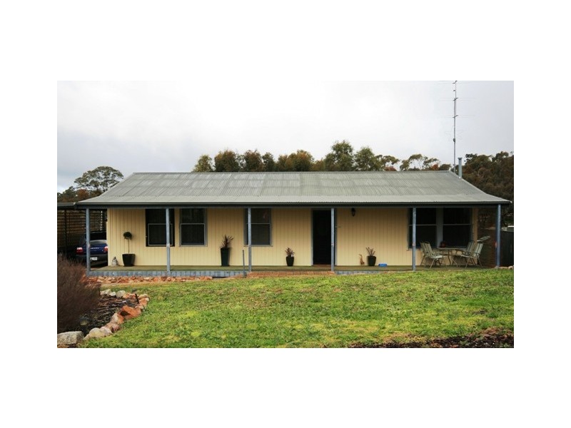 22 Kelly Street, Clare SA 5453