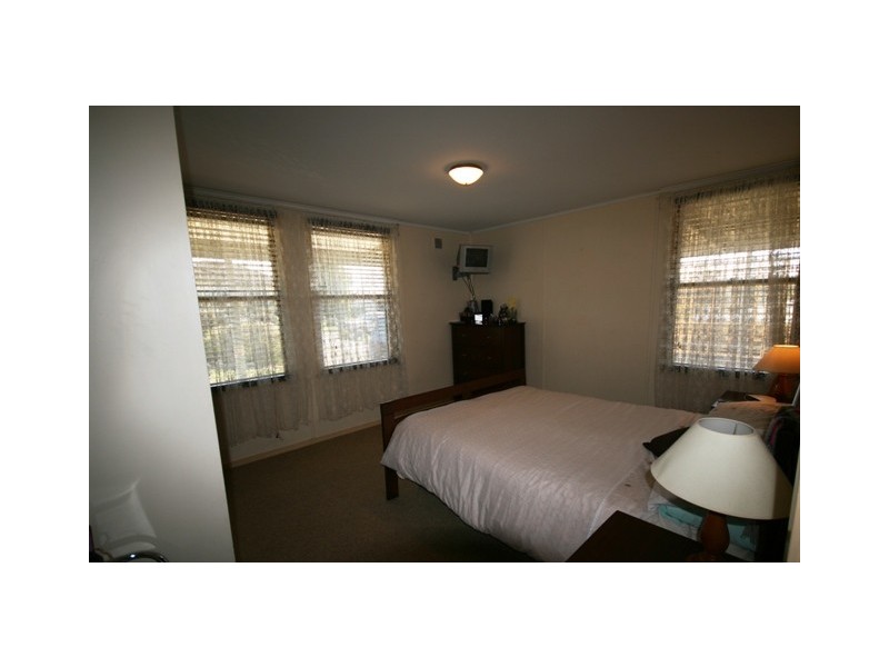 22 Kelly Street, Clare SA 5453