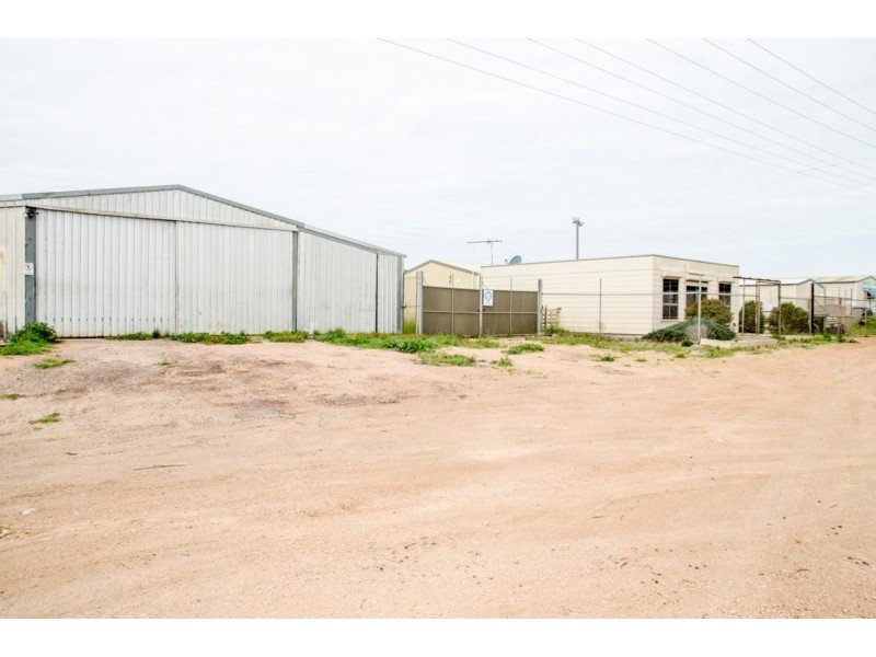 26 – 28 Goode Road, Ceduna SA 5690