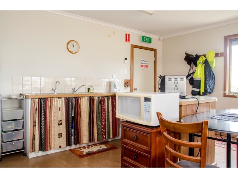 26 – 28 Goode Road, Ceduna SA 5690
