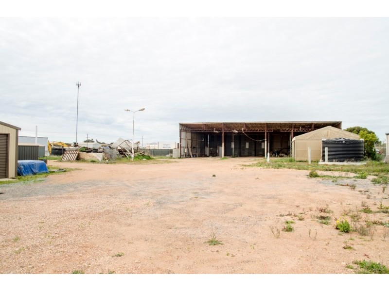 26 – 28 Goode Road, Ceduna SA 5690