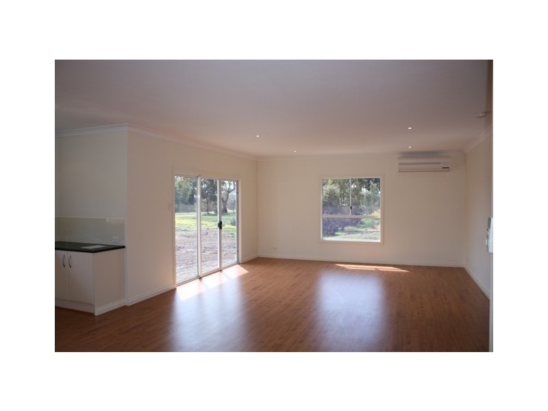 115 Glaetzer Street, Watervale SA 5452