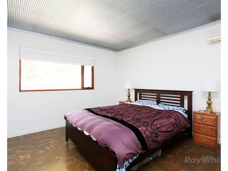 14 Hartley Road, Clare SA 5453