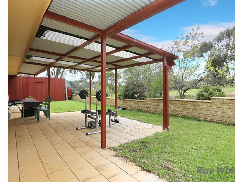 14 Hartley Road, Clare SA 5453