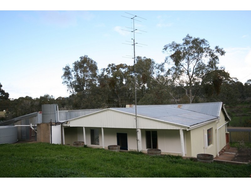 26 Main North Road, Sevenhill SA 5453