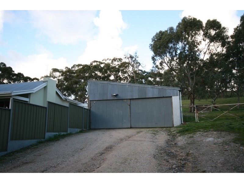 26 Main North Road, Sevenhill SA 5453