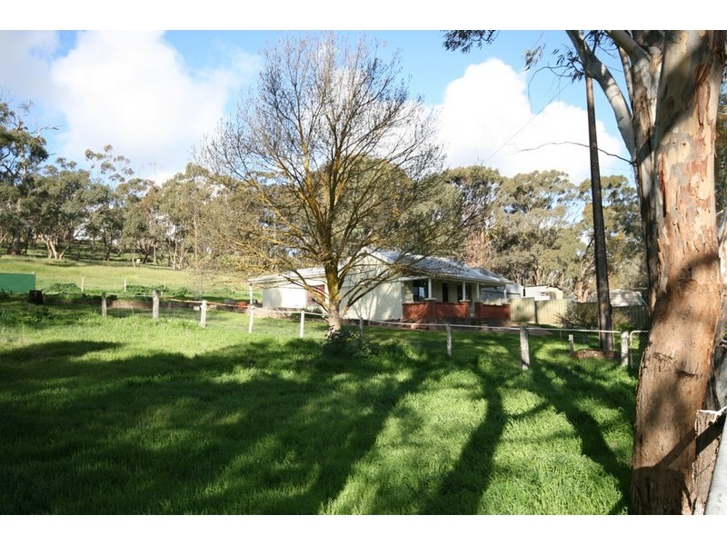 26 Main North Road, Sevenhill SA 5453
