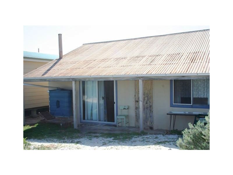 Shack 43 Lucky Bay Boulevard, Lucky Bay SA 5602