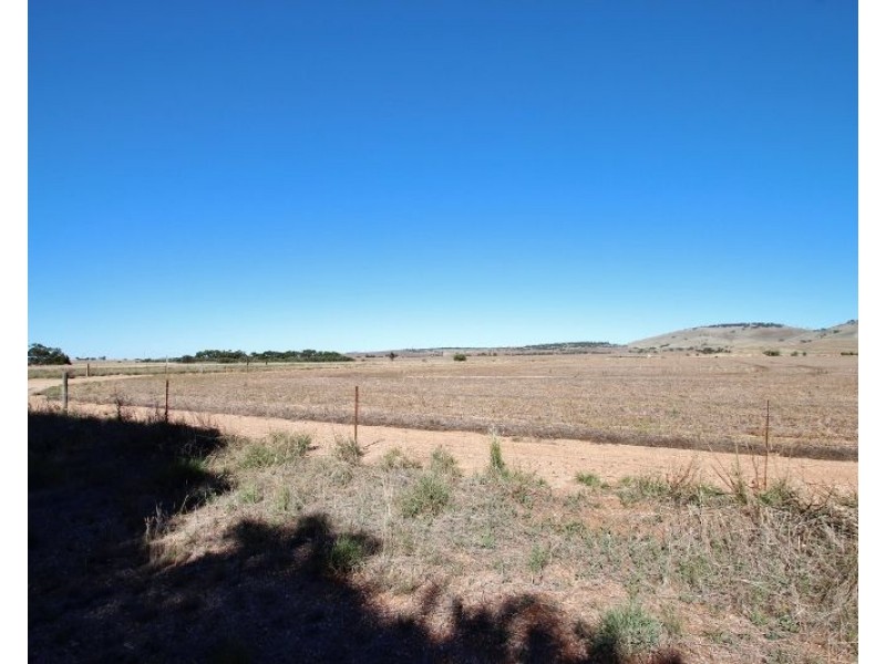 19-25 Robert Street, Lochiel SA 5510