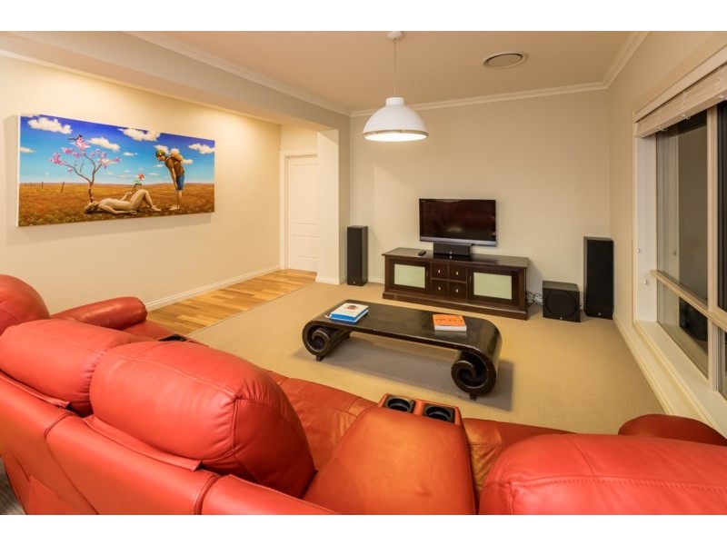 14 Nicklaus Court, Clare SA 5453