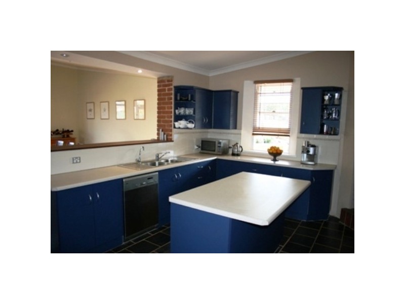 37 Port Road, Auburn SA 5451