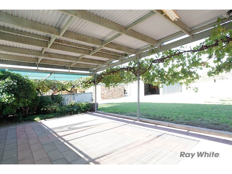 12 Kangaroo Street, Burra SA 5417