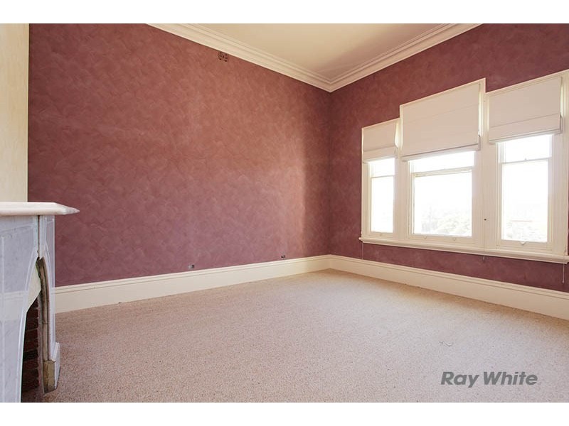 12 Kangaroo Street, Burra SA 5417