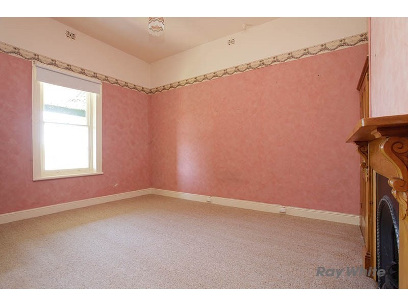 12 Kangaroo Street, Burra SA 5417