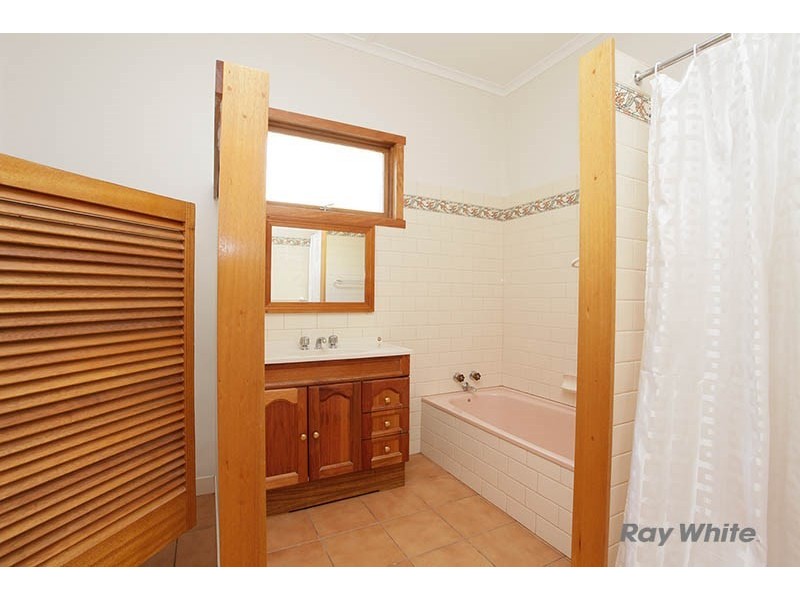 12 Kangaroo Street, Burra SA 5417