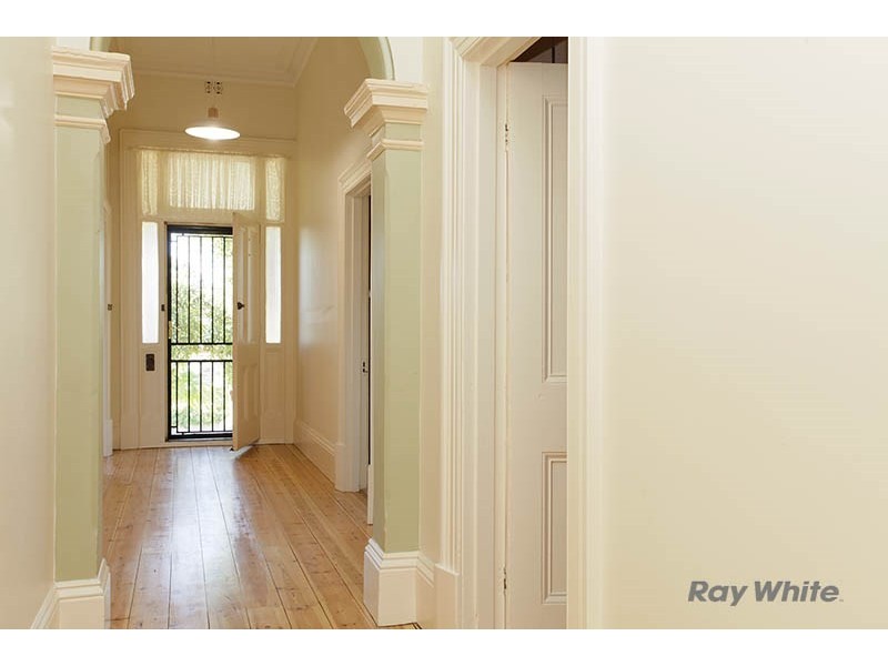 12 Kangaroo Street, Burra SA 5417