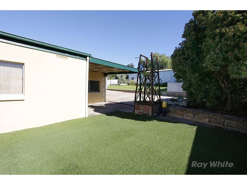 12 Kangaroo Street, Burra SA 5417