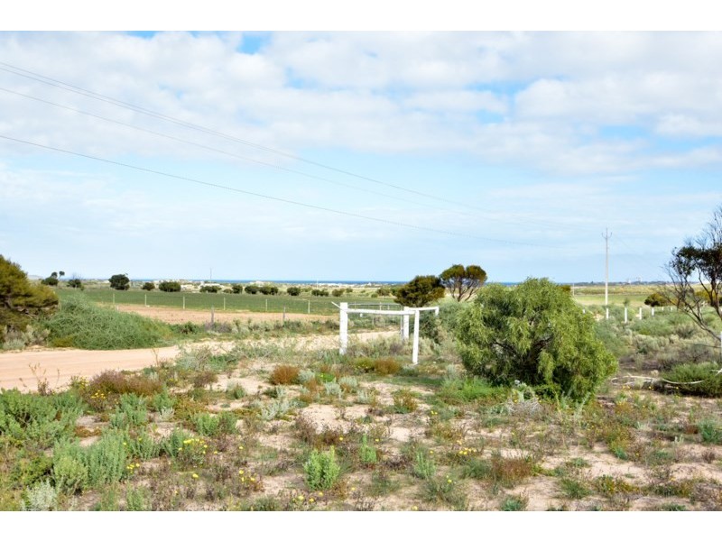 187 Hastings Road, Ceduna SA 5690
