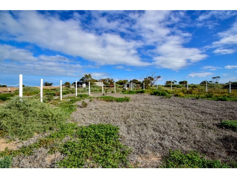 187 Hastings Road, Ceduna SA 5690