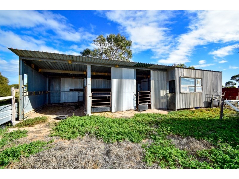 187 Hastings Road, Ceduna SA 5690