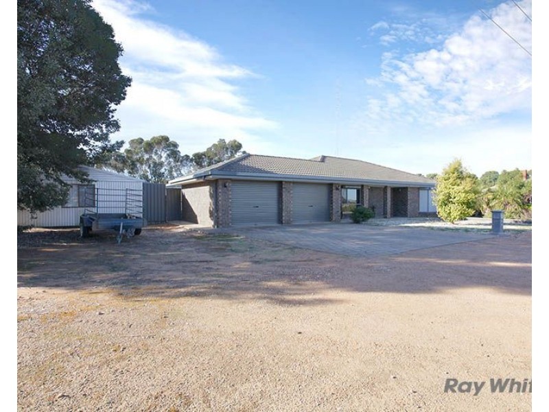 18-20 South East Terrace, Snowtown SA 5520