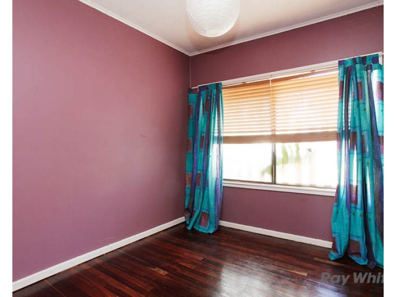 14 Pattullo Avenue, Clare SA 5453