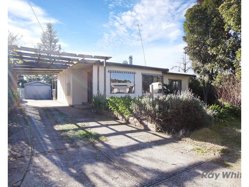 14 Pattullo Avenue, Clare SA 5453