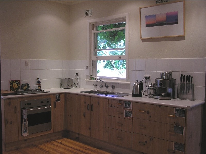 1 Stanley Place, Clare SA 5453