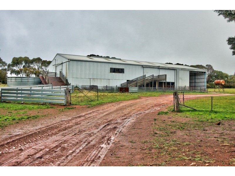 “Newikie” Old Belcunda Road, Mount Bryan SA 5418