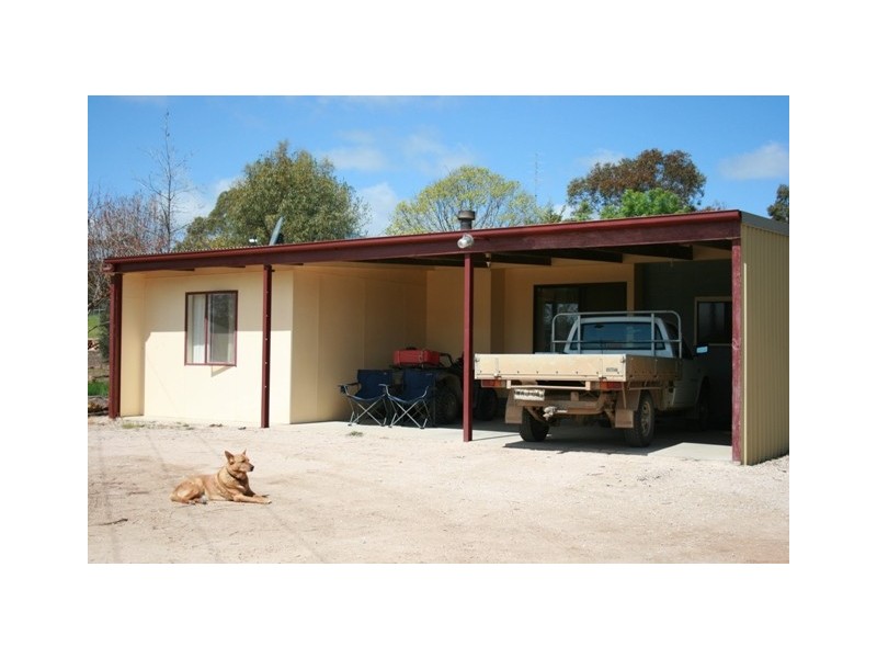 Lot 8 Gaelic Cemetery Road, Clare SA 5453