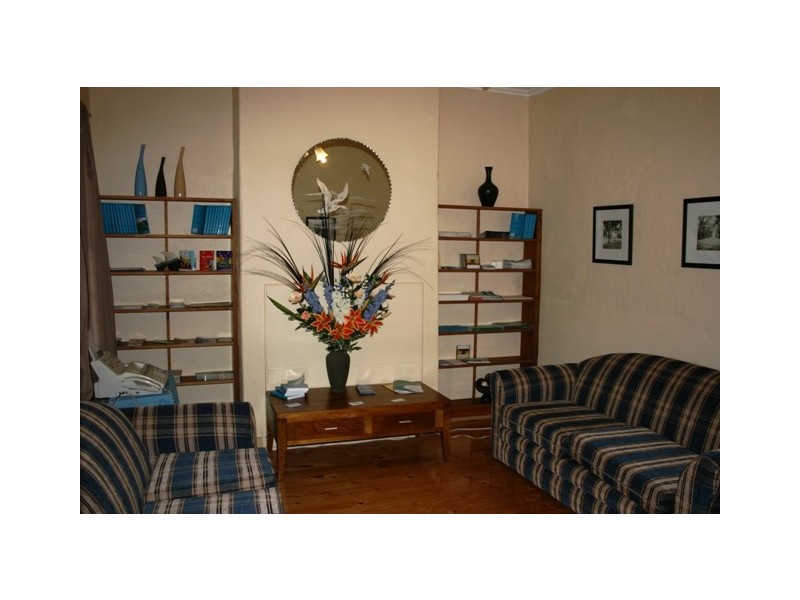 14 Gleeson Street, Clare SA 5453