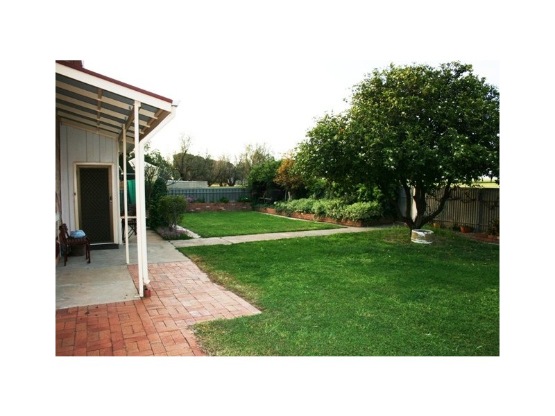 1-3 Youngs Road, Owen SA 5460