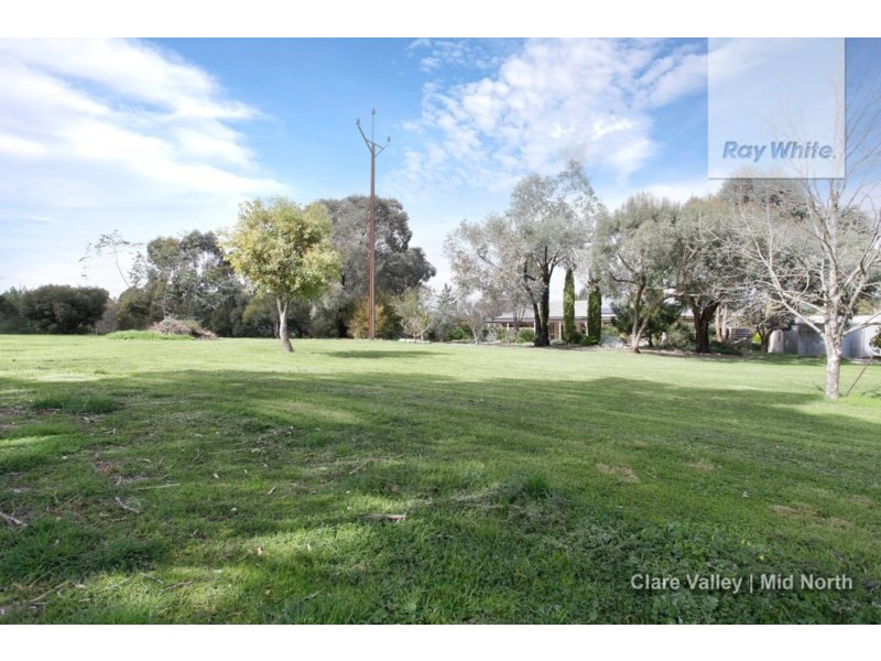 3 Pascoe Court, Clare SA 5453
